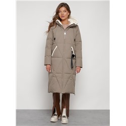 Пальто утепленное с капюшоном зимнее женское бежевого цвета 132227B