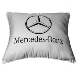 Автомобильная подушка 30х35 см "Mercedes" черно-белая