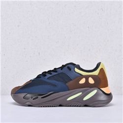 Кроссовки Adidas Yeezy Boost 700 арт 2490