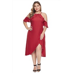 Красное платье со спущенными рукавами-воланами и запахом на юбке